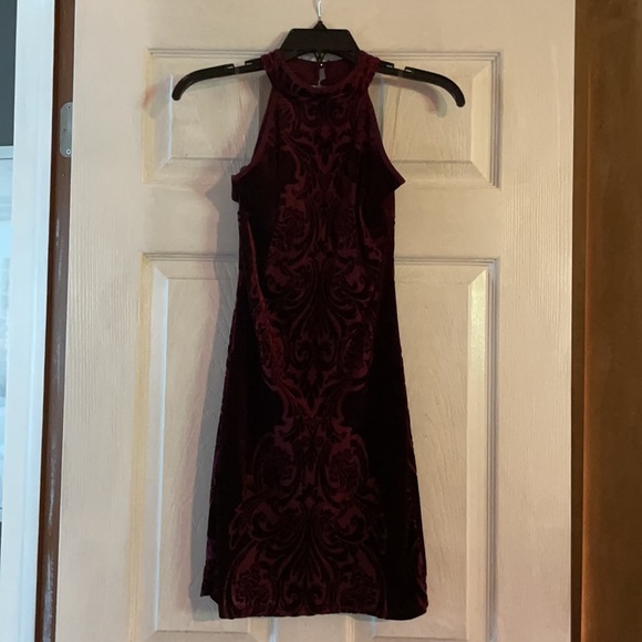 Sexy Velour Maroon Cocktail Dress - Picture 4 of 12